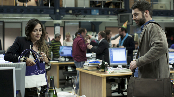 una pistola en cada mano