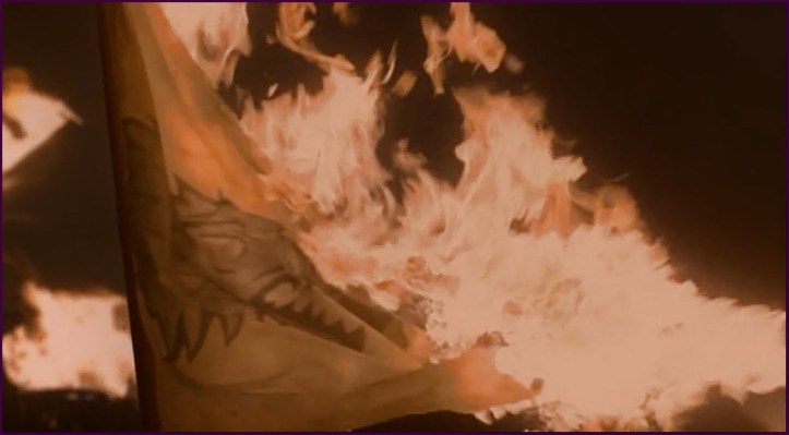 juego de tronos 3x10 02 estandarte