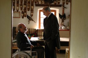 omero-antonutti-y-toni-servillo-en-la-ragazza-del-lago